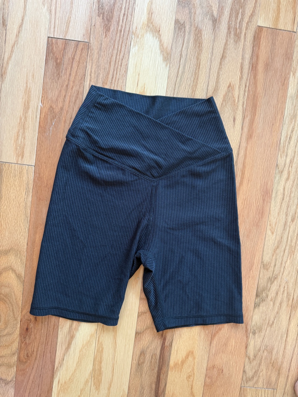 Arie offline black biker shorts ribbed
